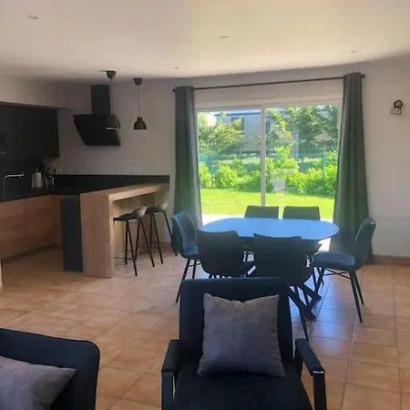 Les Ecrehous De Saint Jean Holiday home